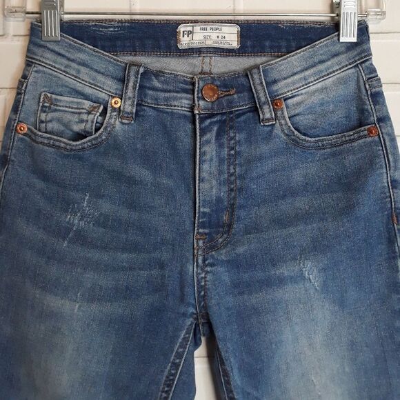 Free People Women's Distressed Skinny Stretch Denim Raw Hem Ankle Blue Jeans 24 - Picture 4 of 11